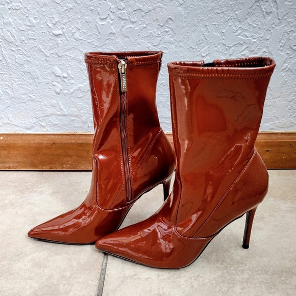 GUESS Women's Frita Ankle Boot, New, Without Box, NEW - Picture 2 of 7